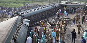 آخرین آمار حادثه قطار در جنوب پاکستان