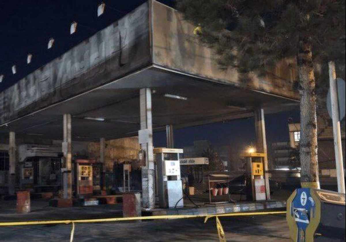 انفجار پمپ بنزین در عجب‌شیر